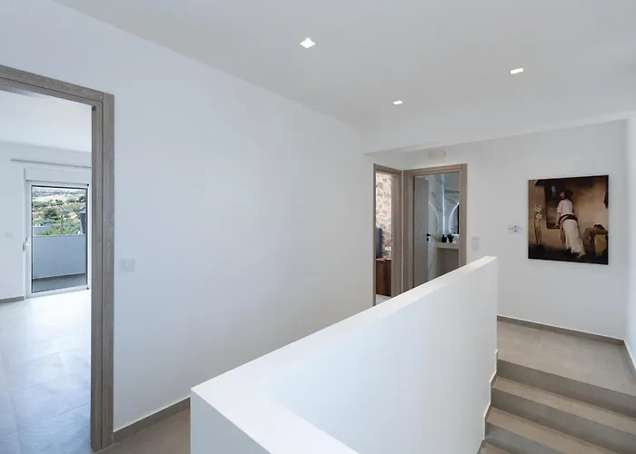 Rosemary Rhodes 别墅 *