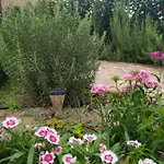Rosemary Rhodes Villa *