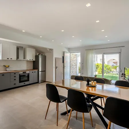 Rosemary Rhodes Malona Village