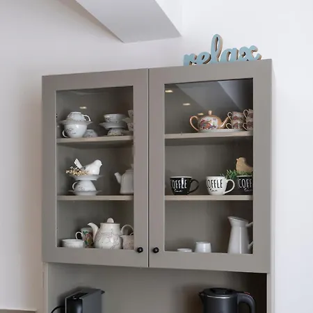 Rosemary Rhodes Villa