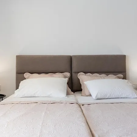 Villa Rosemary Rhodes