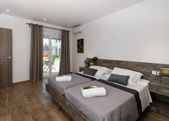 빌라 Rosemary Rhodes Malona Village