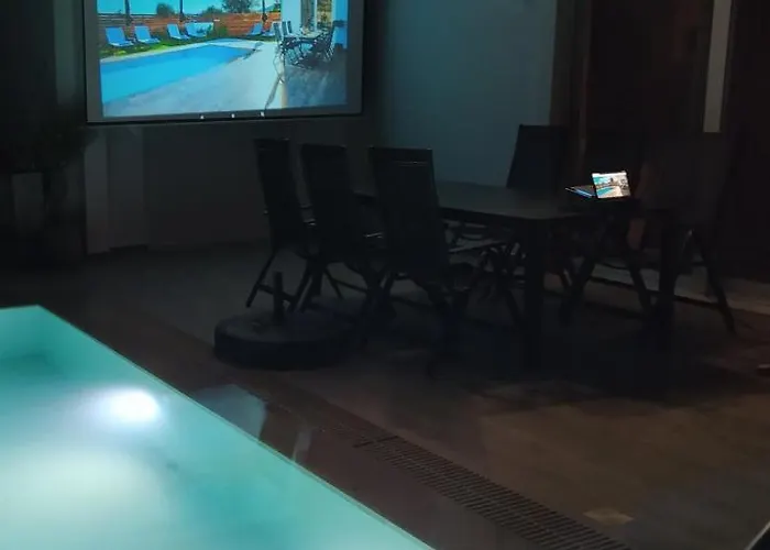 Rosemary Rhodes 빌라 *