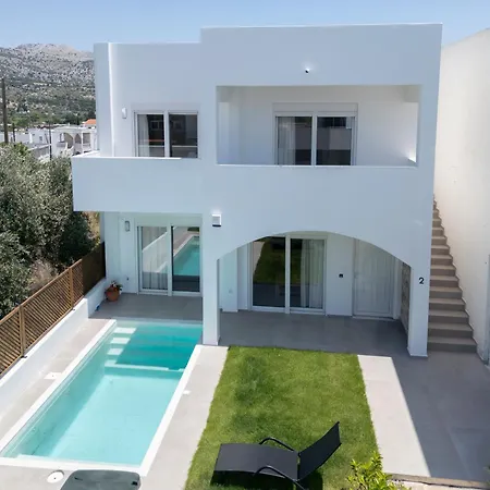 Rosemary Rhodes Μάλονα Village