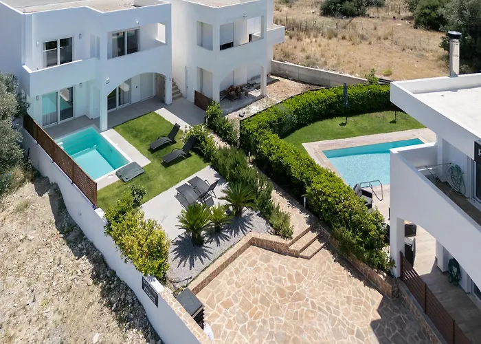 Rosemary Rhodes Villa *